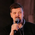 Michał Figurski – dziennikarz, który od kilku lat zmaga się ze skutkami przebytego udaru.
